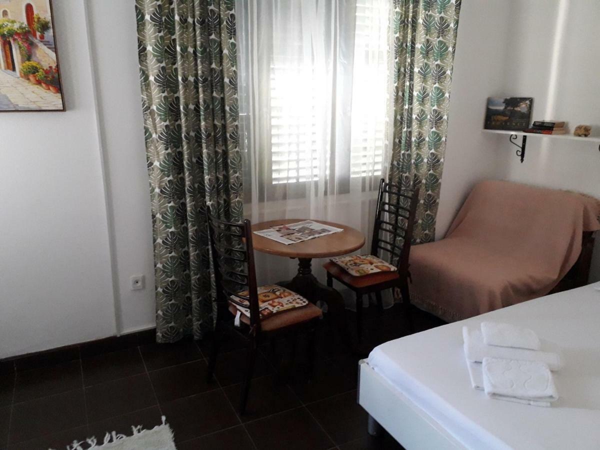 Apartmani Petrija Prčanj Εξωτερικό φωτογραφία